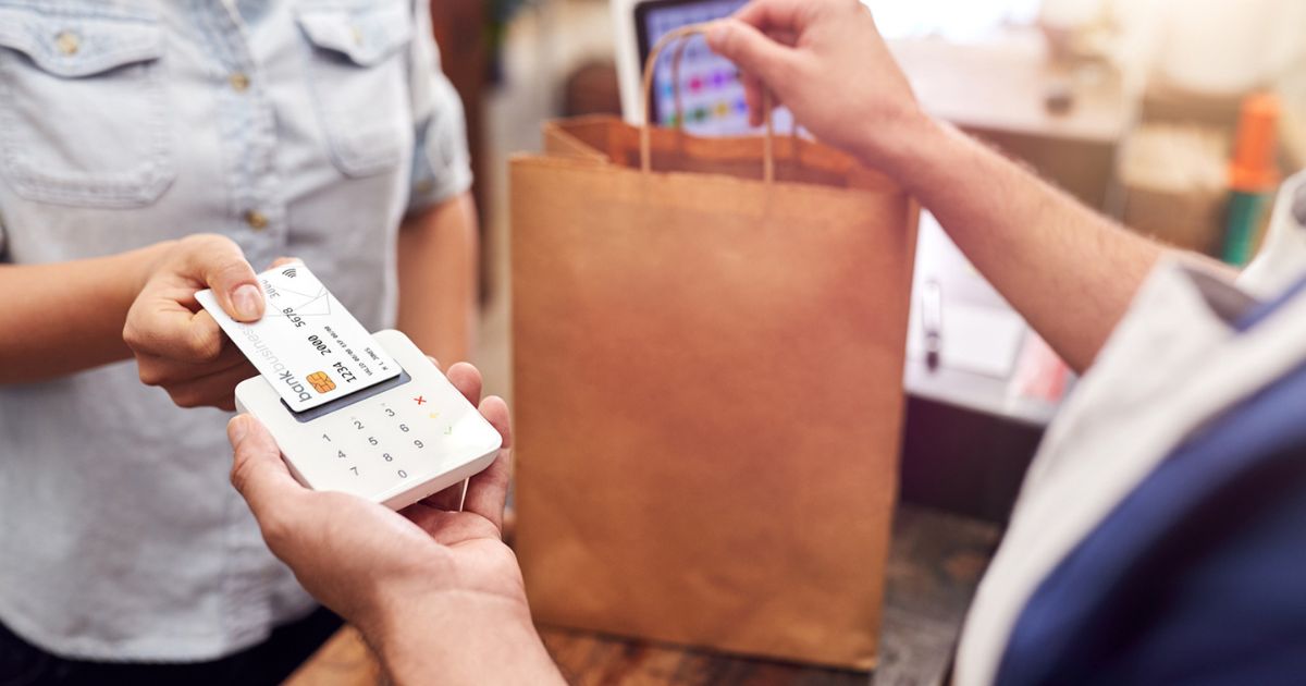 Contactless Payments and Their Advantages For Merchants and