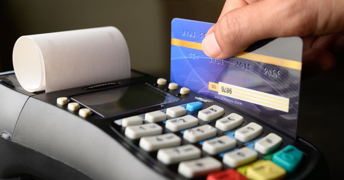 Credit Card Processing Terminals — The Ultimate Guide for Businesses